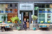 Café Restaurant De Bazel in Amsterdam Niederlande