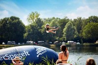Camping mit Stellplätze am Wasser in Holland