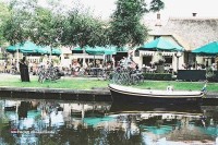 Bootsverleih De Otterskooi Dwarsgracht Giethoorn Holland