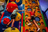 Camping mit Kletterwand in den Niederlanden