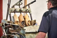 Holzschuhfabrik in Holland