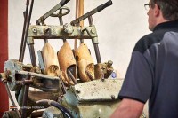 Holzschuhfabrik in den Niederlanden