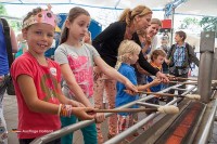 Extra Aktivitäten und Arrangements besonderer Spielplatz und Kinderwerkstatt in den Niederlanden