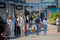 Outlet shopping in Holland